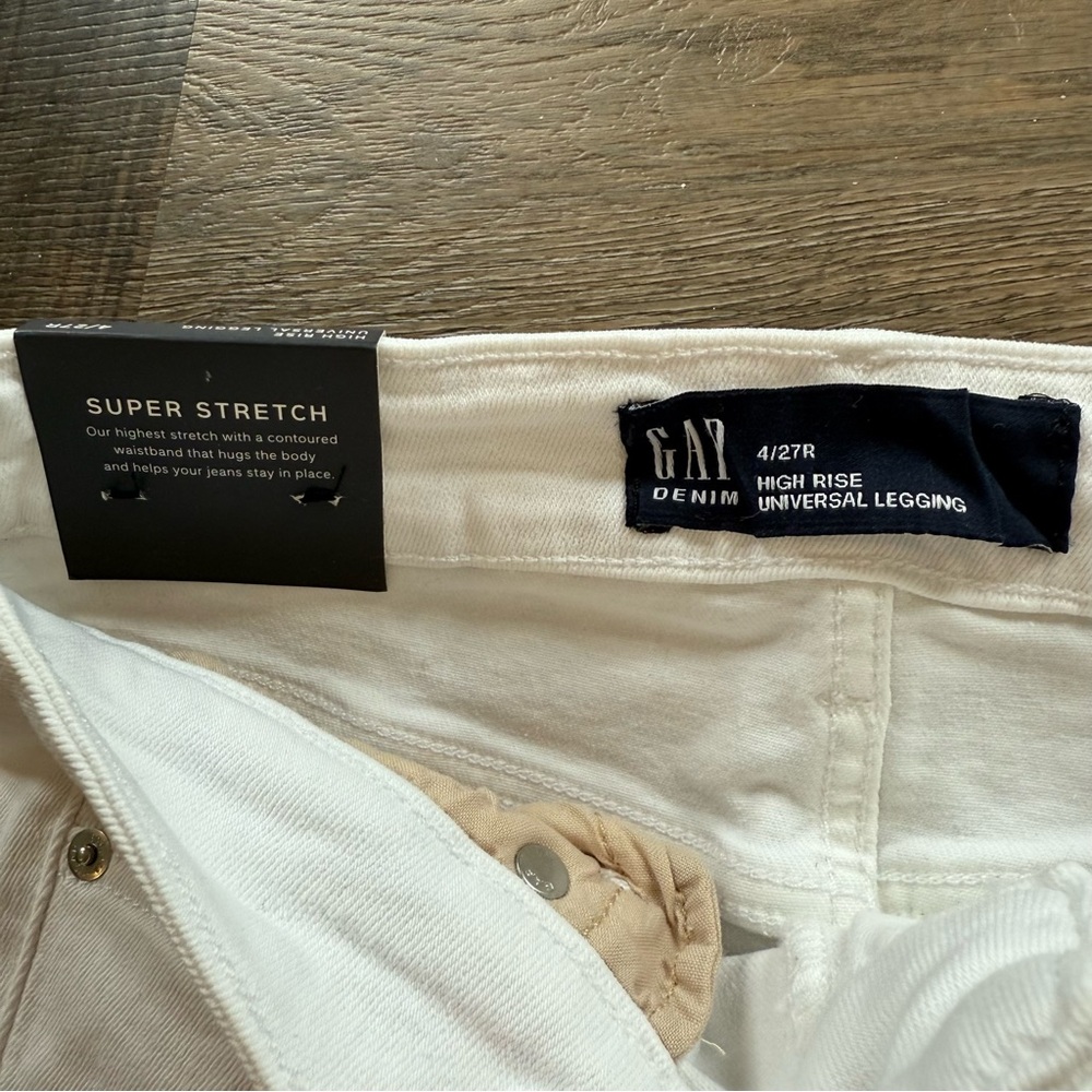 NWT GAP Women's White Skinny Jeans - Picture 6 of 10